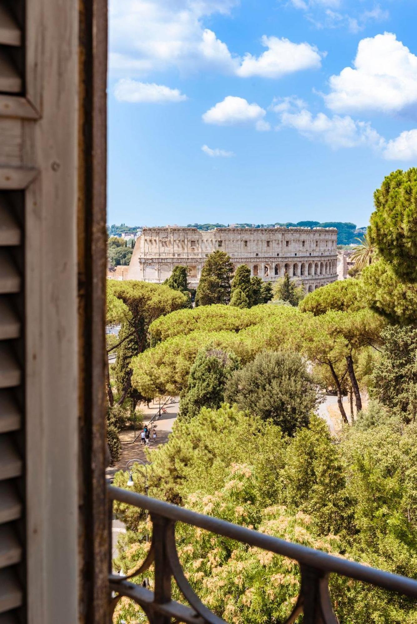 Elysium Suites Colosseo Roma Exterior foto